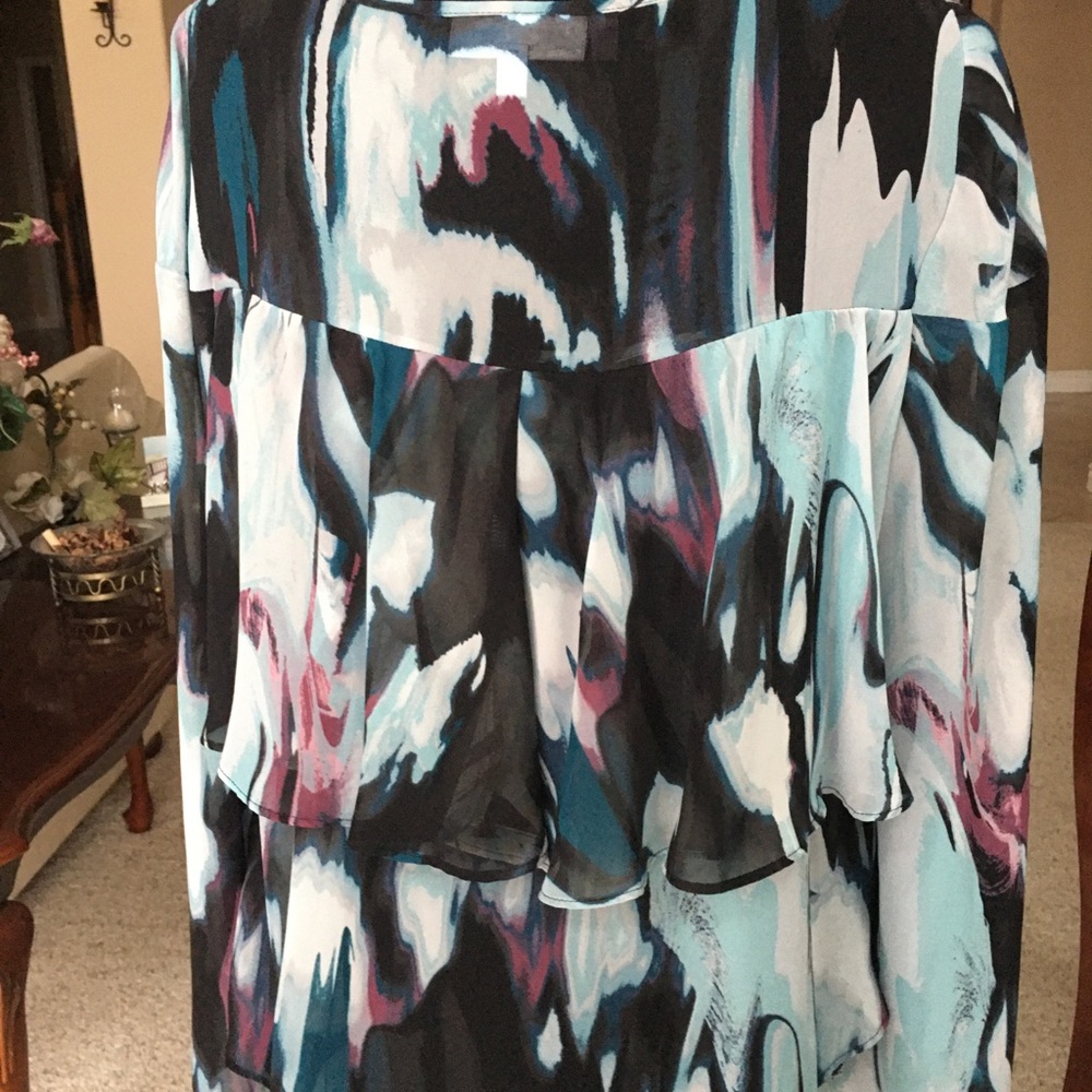 JLo Ruffled Blouse - Picture 6 of 7